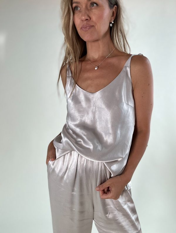 Aura top